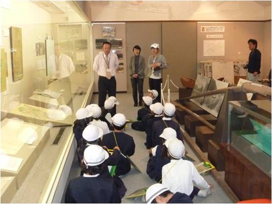 田原井堰資料館