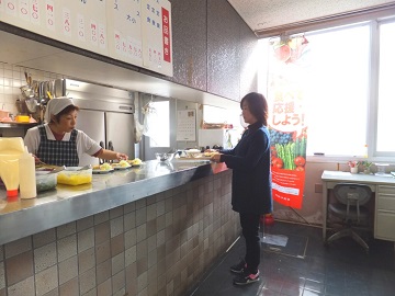 食堂2