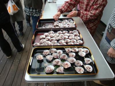 酢の物にしたカイガラアマノリの試食