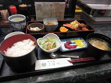 福島県産米を使用した定食