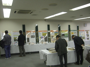 セミナーの展示風景３