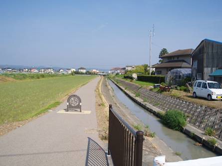 鳥羽野遊歩道