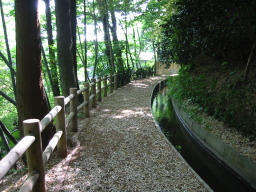 せせらぎの道