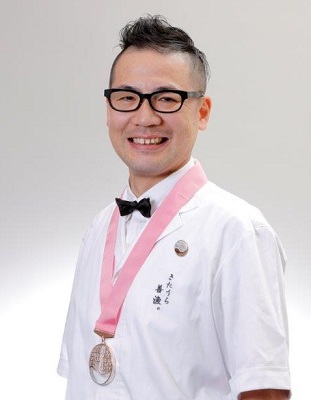 n06_yoshida.jpg