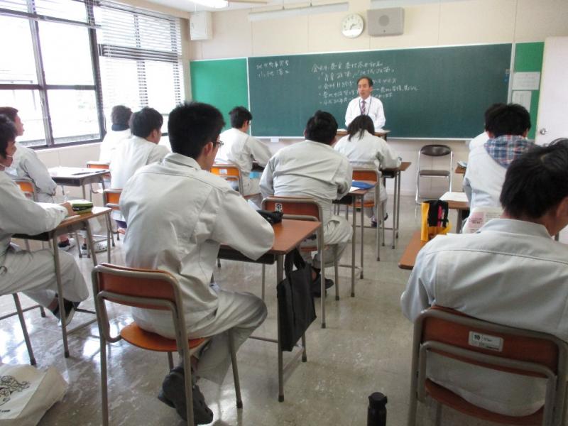 福岡県農業大学校での講義風景