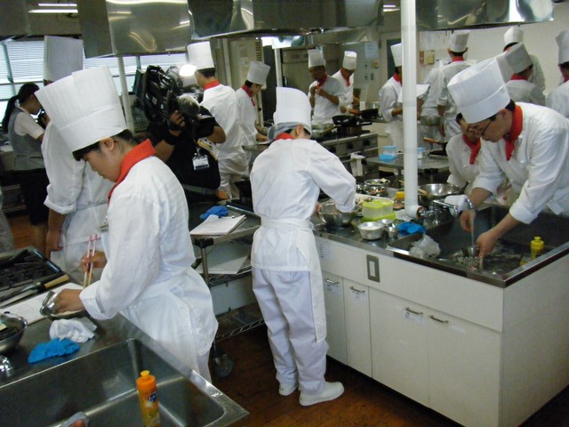 佐賀で米粉料理講習会が開催されました。