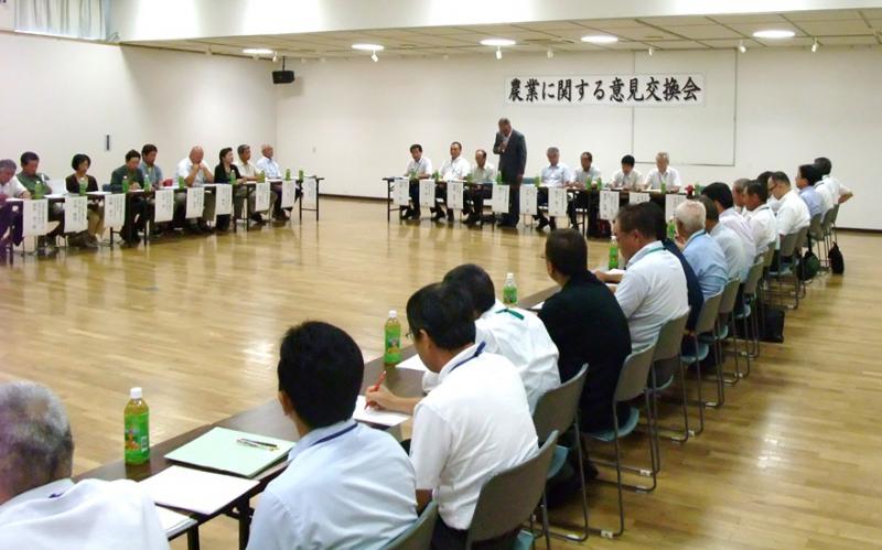 天草市認定農家との意見交換の様子