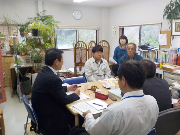 グリーンハート安田花卉での意見交換の様子