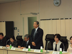 地元農業者との意見交換で発言をする髙野JA仙台代表理事組合長