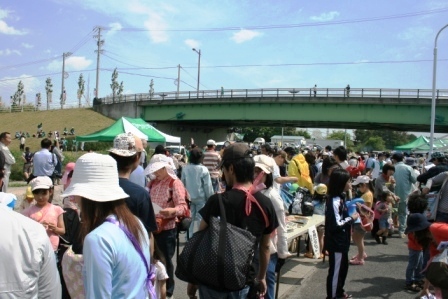 ふれあい田んぼアート2011 平成23年5月14日 田植え