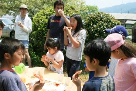 常安おやじの会 平成23年5月21日 田植え