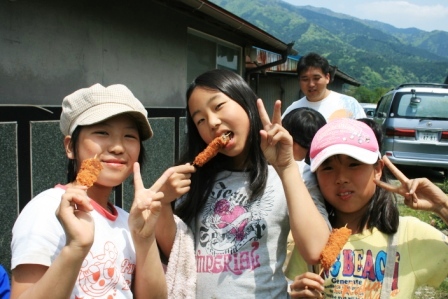 常安おやじの会 平成23年5月21日 田植え