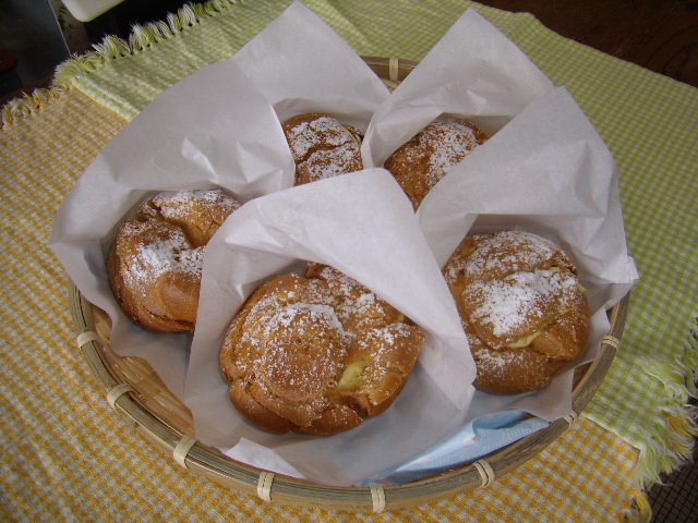 米粉シュークリーム