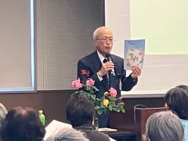 講座の様子(講師)