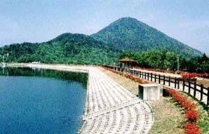 三郎池