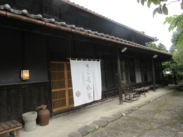 築130年の日本家屋をリノベーションした古民家宿「瀧乃元近藤家」