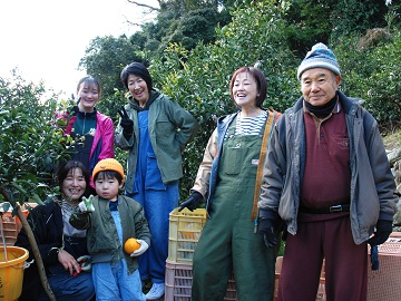 不知火収穫後の花本一家