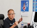錦鯉について熱心に語る小西さん