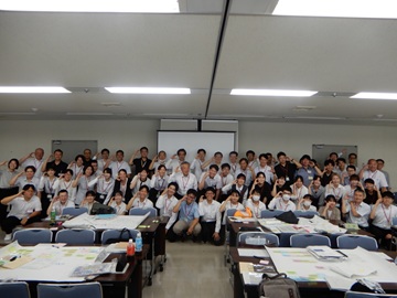 記念の集合写真 の様子