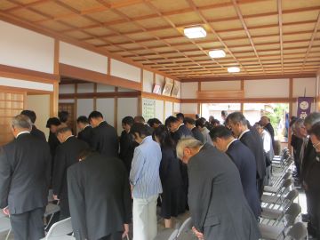 神野神社本殿での式典