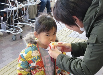 試食の様子