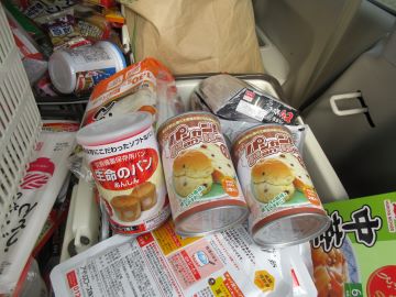 集められた食料