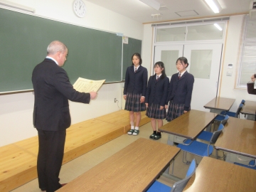 「優秀賞」授与：岡山操山高校