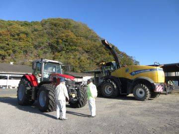 大型農機の展示