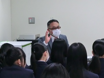 田代主任