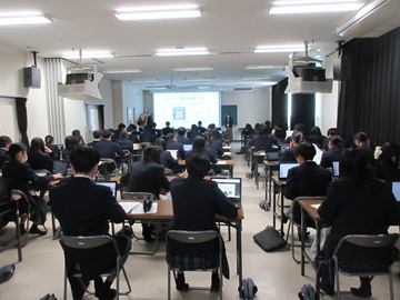 施策説明の様子