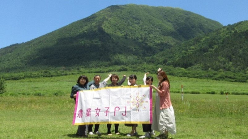 令和元年しまね農業女子発足時の集合写真