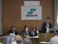 来賓あいさつを行う萩野地方参事官2