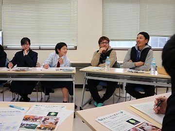講師の井上さん（右）（白ネギ）
