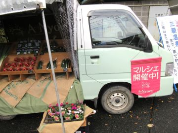 マルシェの出展風景