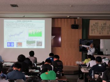 みどりの食料システム戦略説明の様子