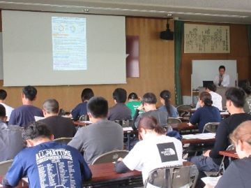 「食料・農業・農村基本法」の講義の様子