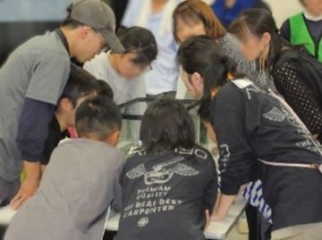 【解説】大人も子供も興味津々！