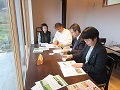 農泊の説明を受ける仙台局長