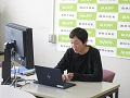 授業を行う井口農政推進官