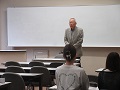 川越代表による講義の様子