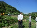 農園の説明を行う野本氏