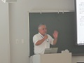 菅井管理官による講義の様子