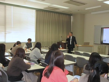 質疑応答の様子