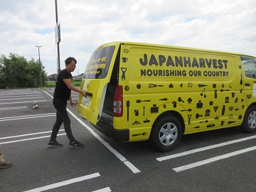 フードレスキューに使用する専用車両