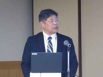 登壇いただいた地元企業の河野酢味噌製造工場　河野社長