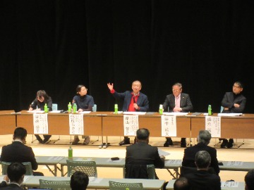 有識者を交えたディスカッション