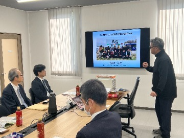 大平代表による事業説明　