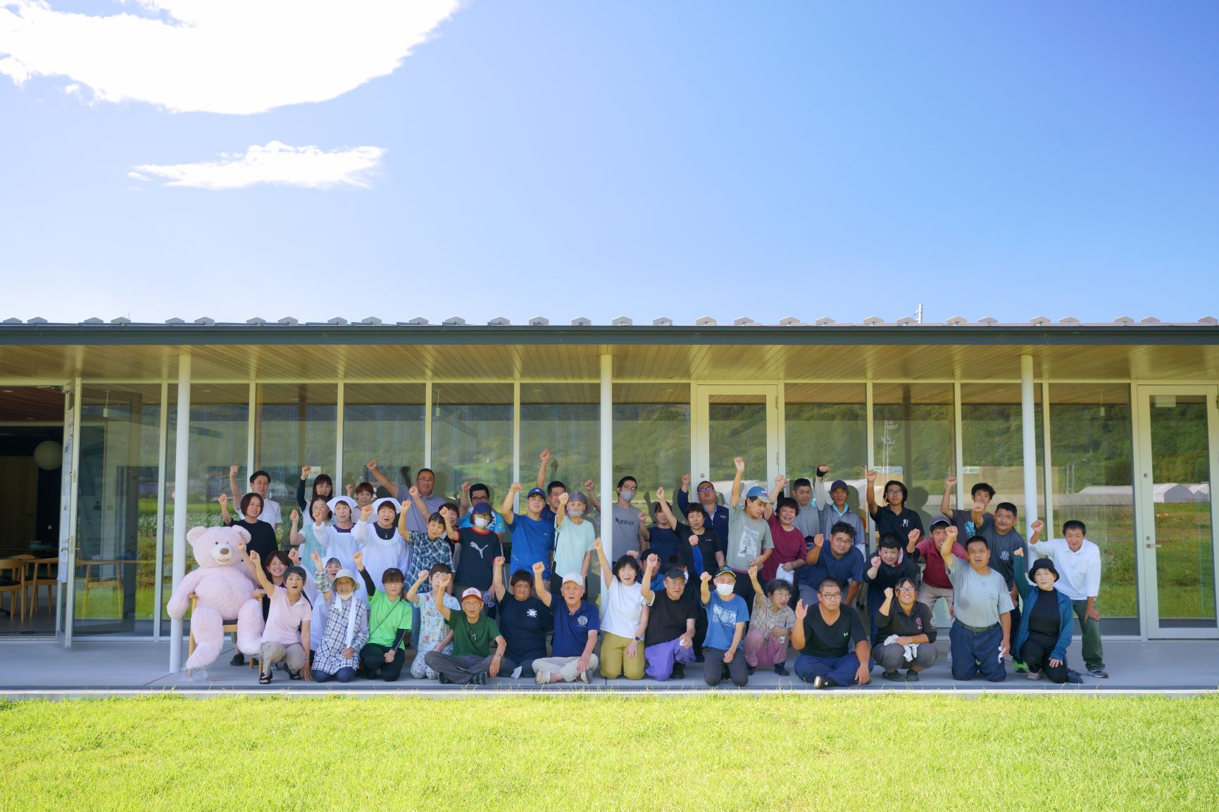 百姓百品グループのみなさん