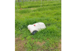 自動草刈機の写真