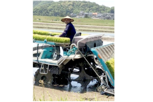 田植機
